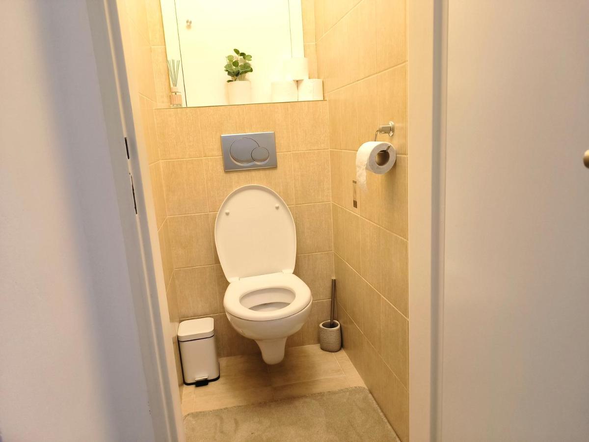 Cozyhome Medena Central, Quiet Premium Spot In Old Town Appartamento *